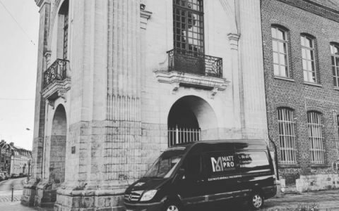 Véhicule Matt Pro Solutions à Le Quesnoy